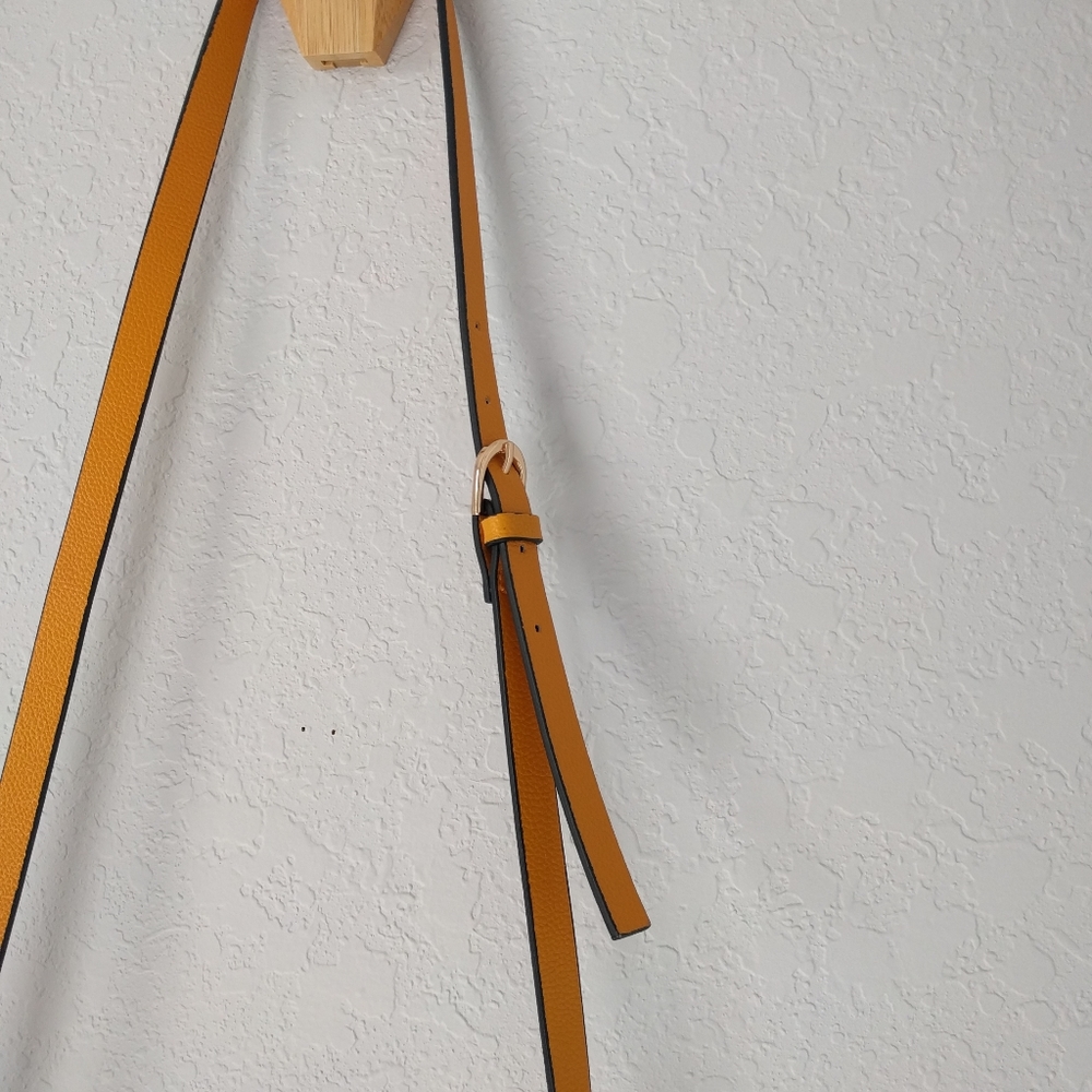 H&M Crossbody Bag View 3